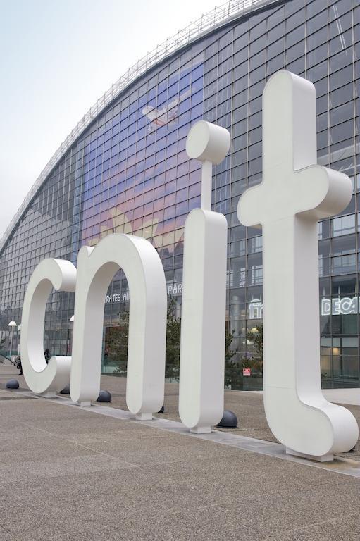 Aparthotel Adagio Access La Defense - Leonard De Vinci Courbevoie Eksteriør bilde